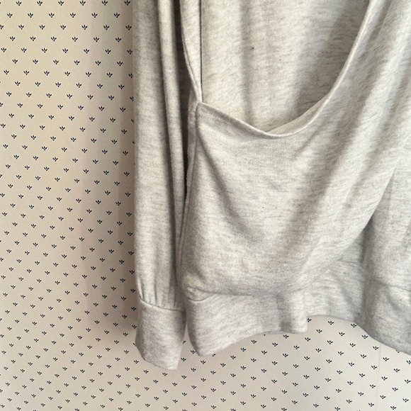 Ann Taylor LOFT Soft Knit Cross Back Sweater L Gray Lounge Cozy - Picture 4 of 5